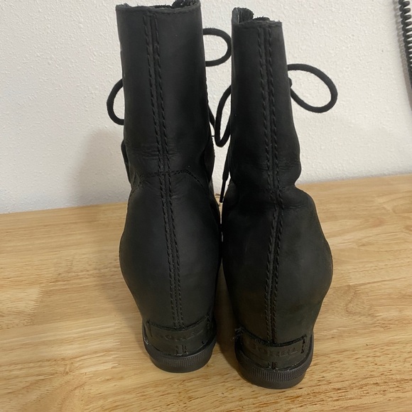 Sorel Women's Joan of Arctic Wedge II Leather Lace Up Boot Black 9.5 - Picture 9 of 10